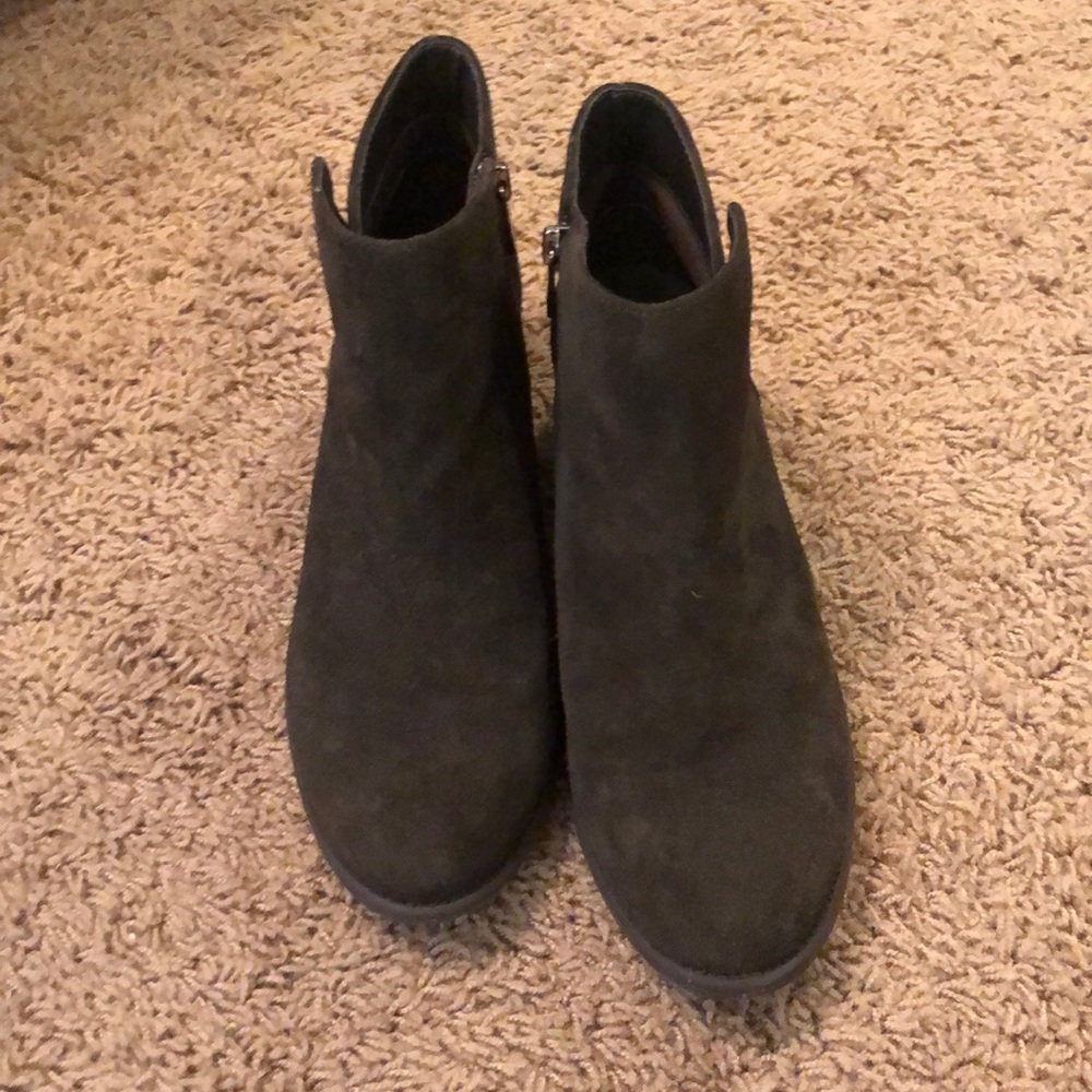 Jessica Simpson booties